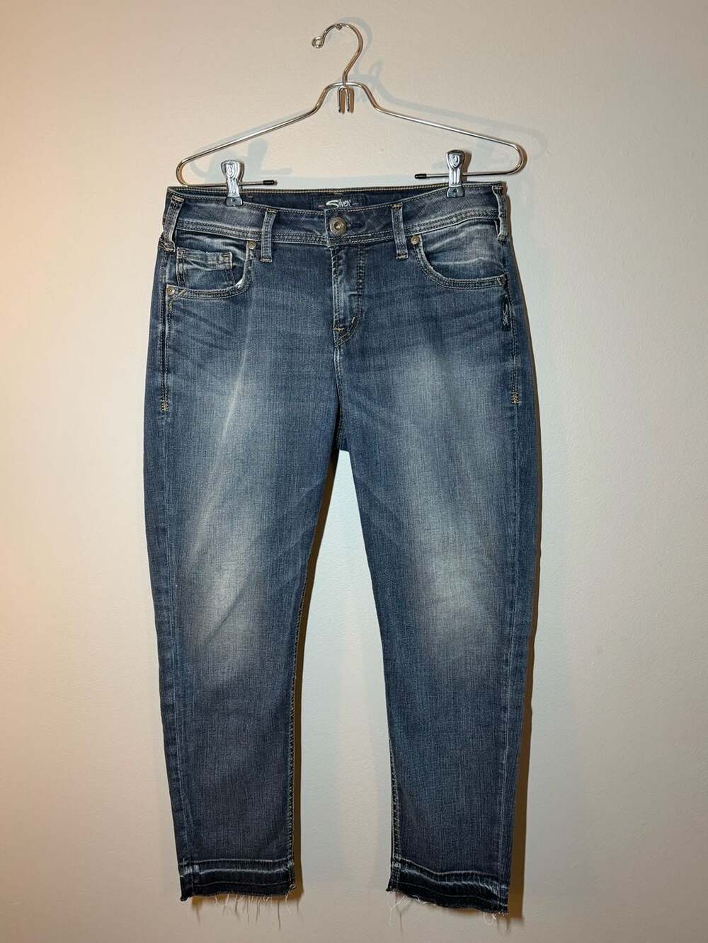 Silver Jeans Co. Avery Skinny Crop Jeans W29/L24